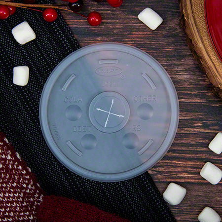 Dart® 16SL Translucent Straw Slotted Cup Lids - 100ct (Sleeve)